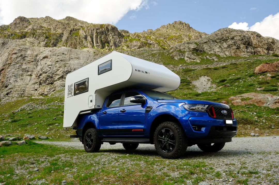 Der fertig ausgebaute Ford Ranger Stormtrak mit Wohnkabine von Thokie.